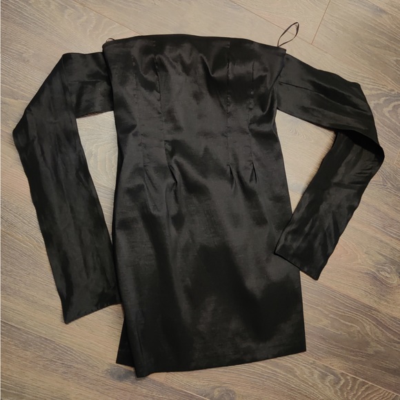 Little black dress (shimmery, midi, strapless) - Picture 6 of 9